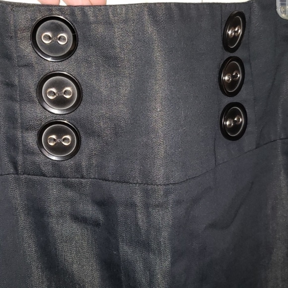 🚫SOLD Torrid skirt - Picture 2 of 4